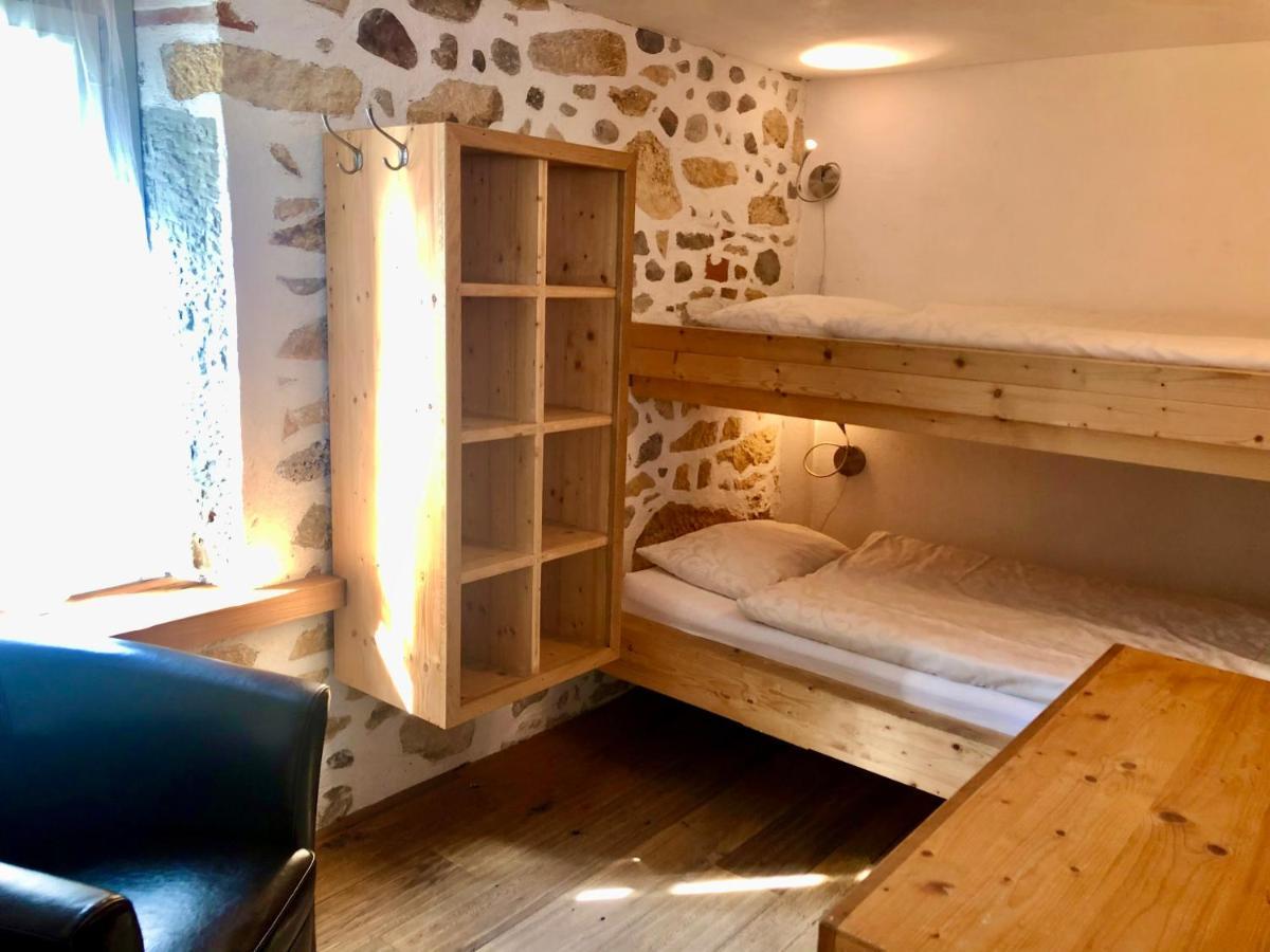 The Old Town Flat Appartement Murten Buitenkant foto