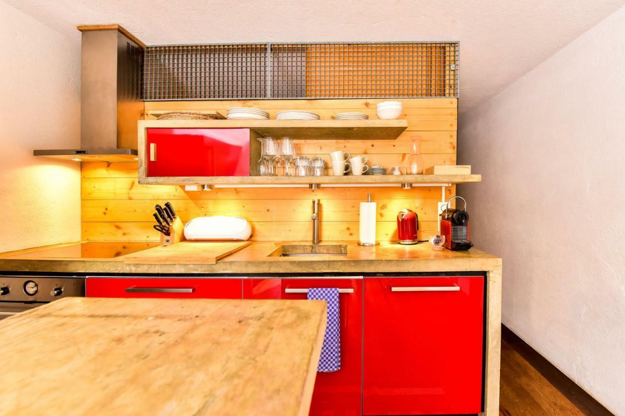 The Old Town Flat Appartement Murten Buitenkant foto